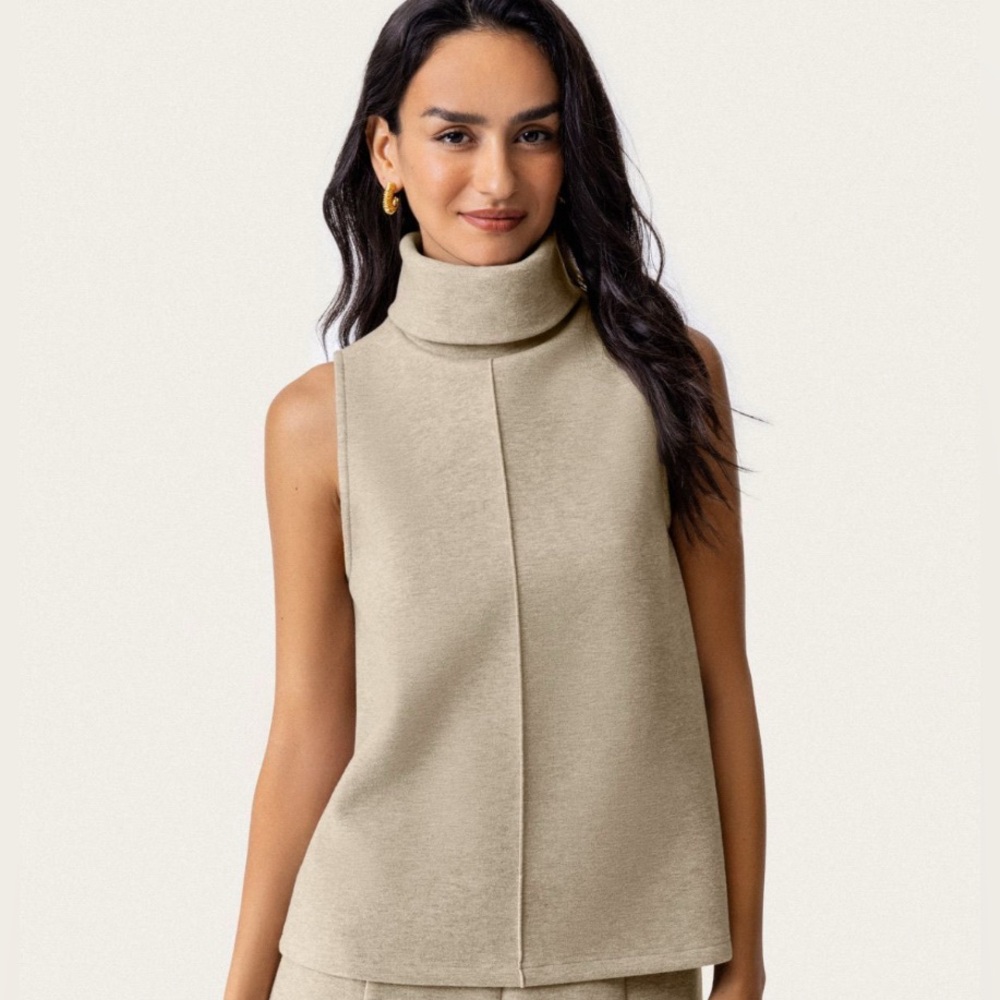 NWT OGL Fuzzluxe Turtle Neck Split Hem Top Heather Morganite